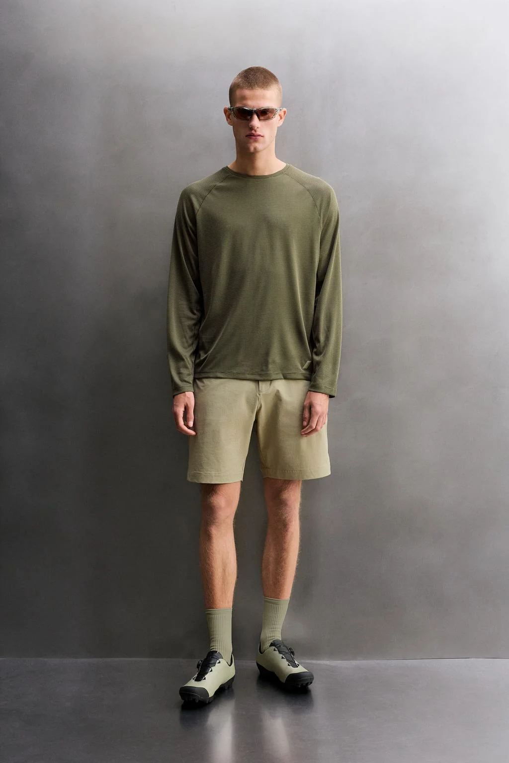 LONG SLEEVE GRAVEL TECHNICAL T-SHIRT