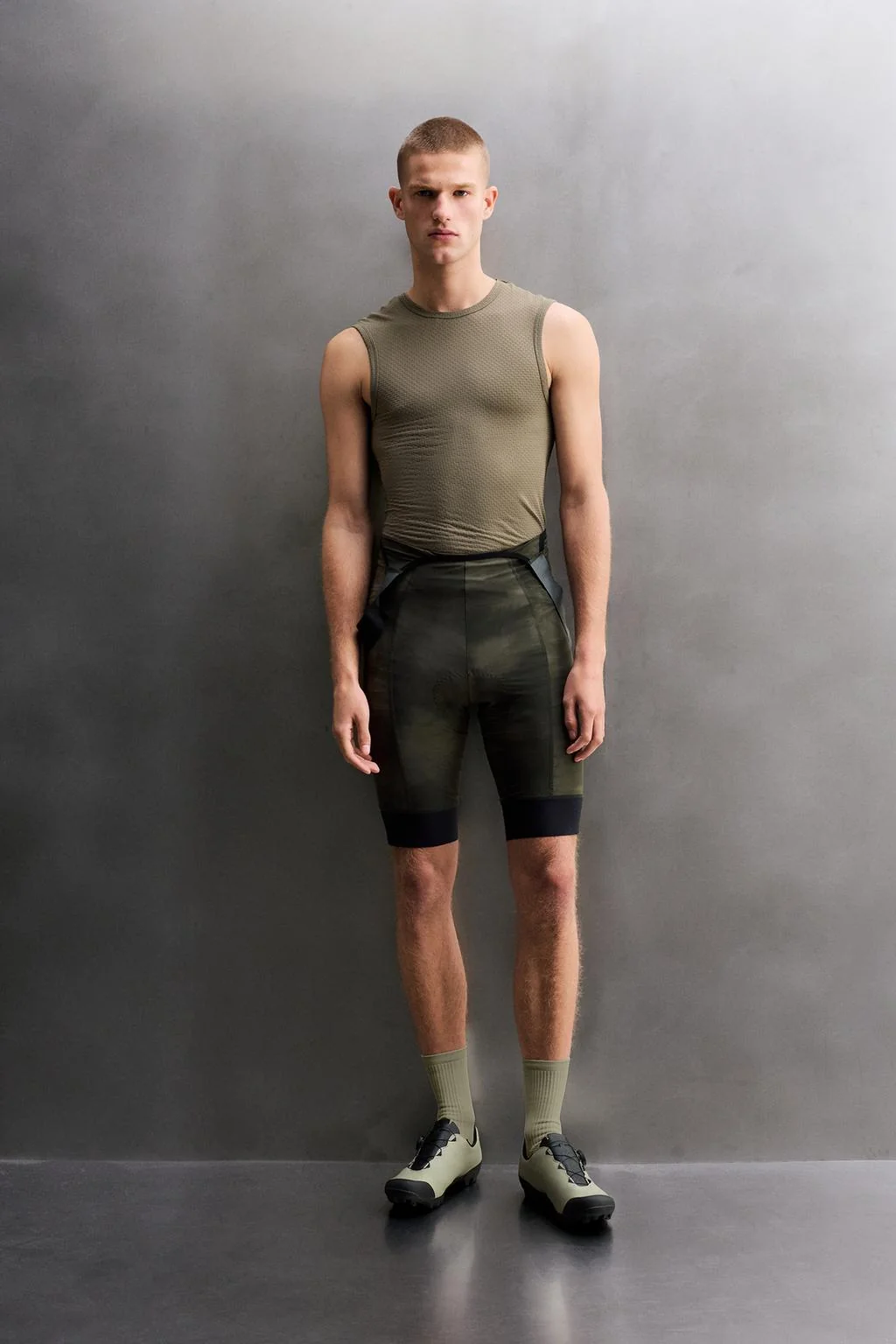 GRAVEL FIRST LAYER TANK T-SHIRT