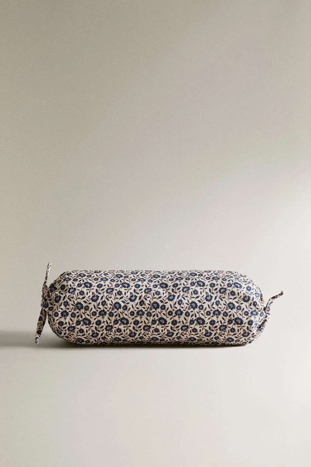 Детская цветочная подушка — Декорация для новорожденных