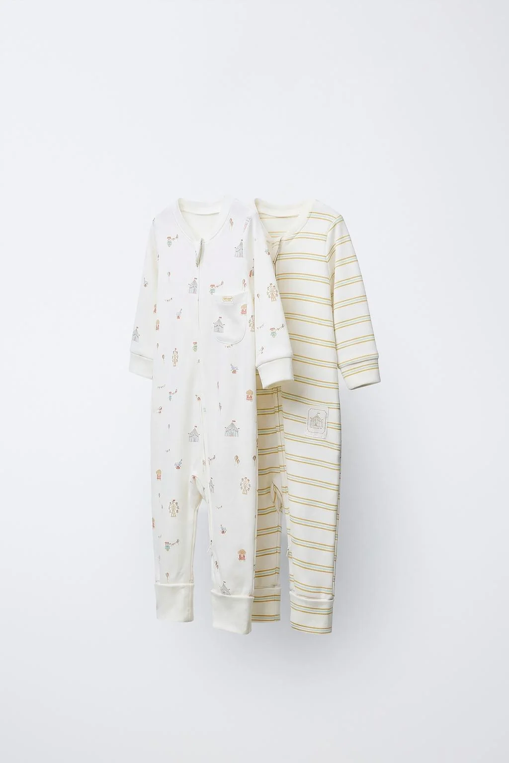 Набор из 2 комбинезонов для сна с трансформируемой стопой: цирк и полоски — Пижамы