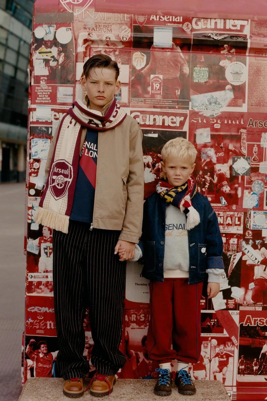 Шарф из трикотажа с бахромой и принтом ARSENAL F.C. ©