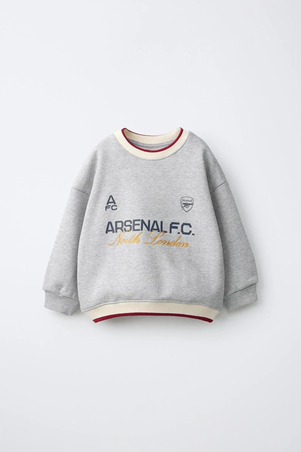 Свитшот с вышивкой Arsenal F.C. ©