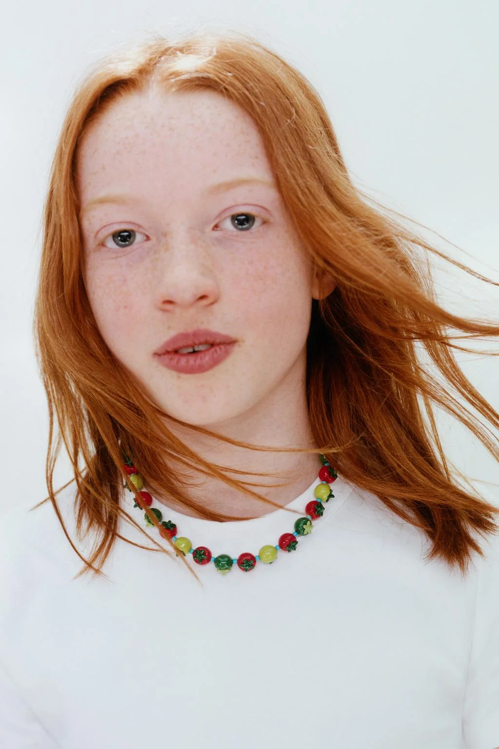 Бисерное колье с томатами