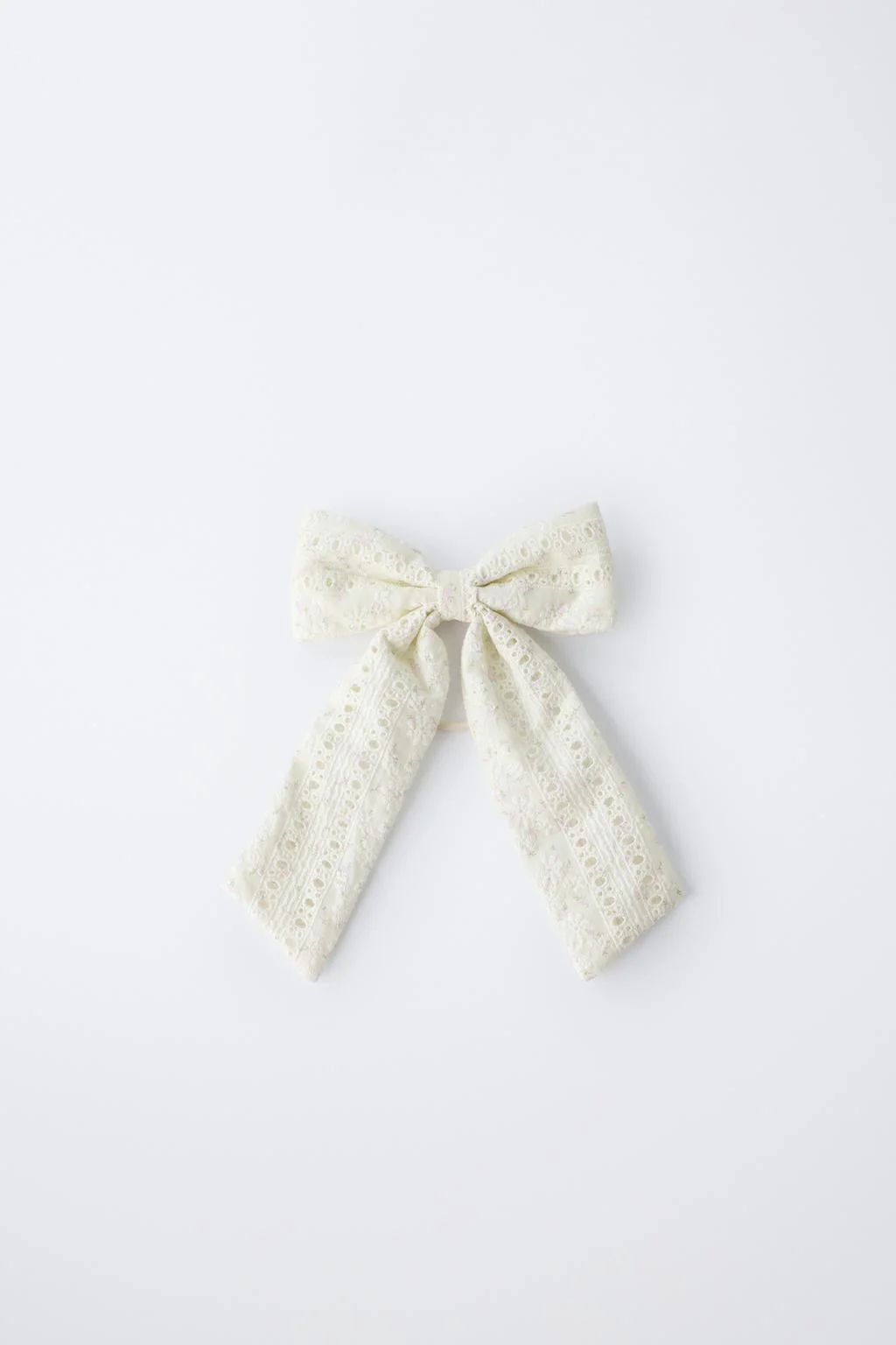 Резинка для волос с бантом