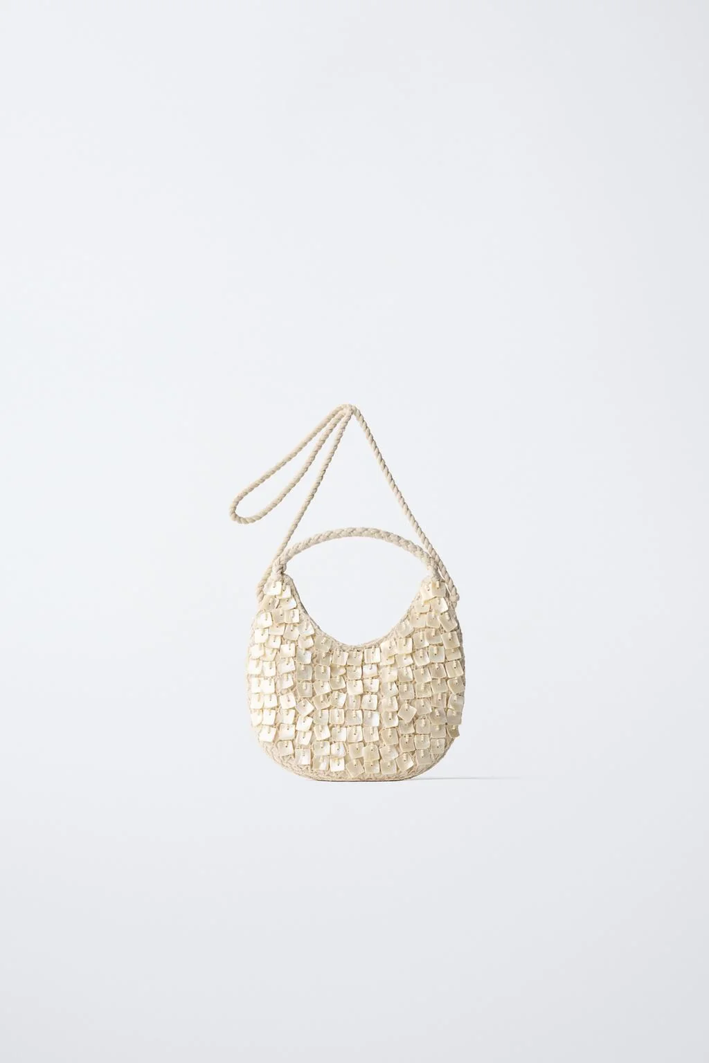 Сумка кросс-боди с аппликациями