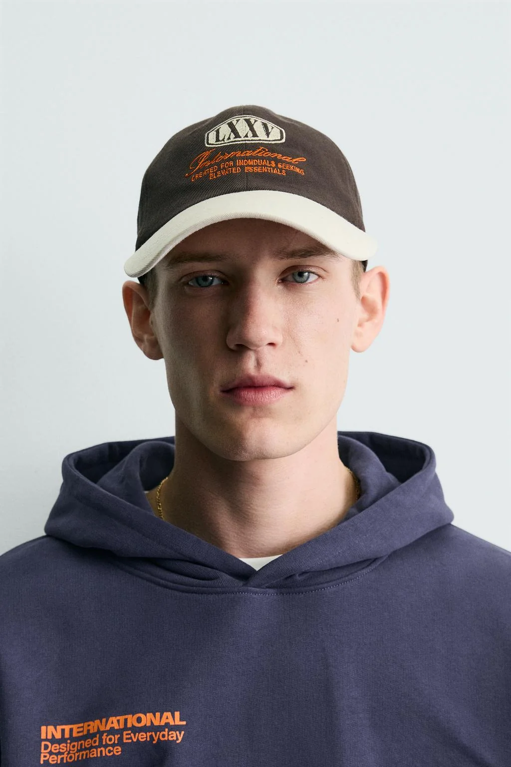 EMBROIDERED SLOGAN CAP