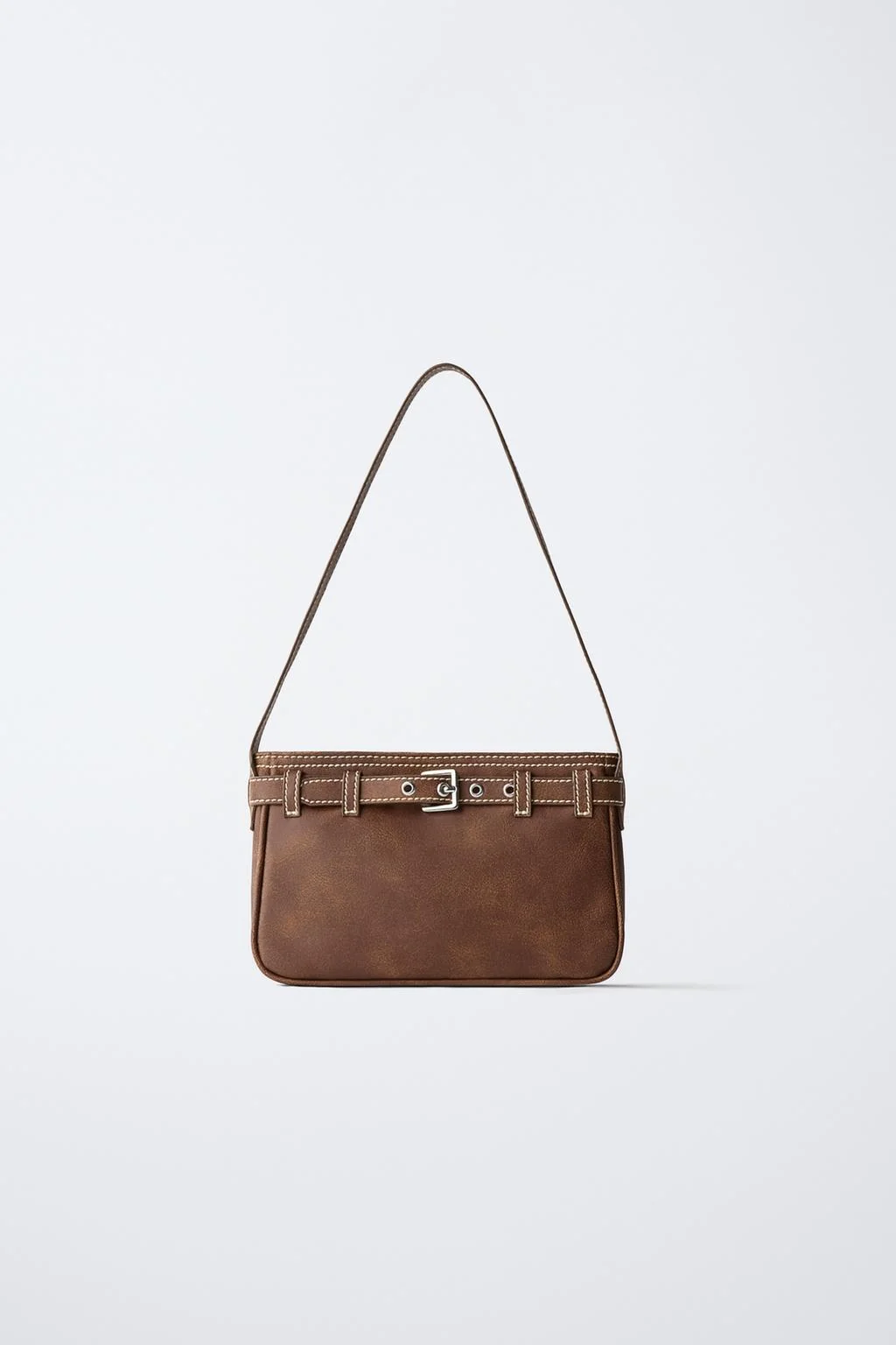 Сумка на плечо с пряжкой