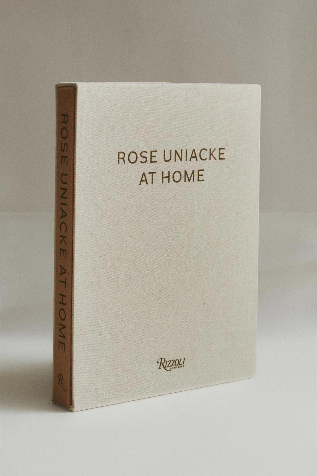 Книга Rose Uniacke At Home (английская) — Концепции