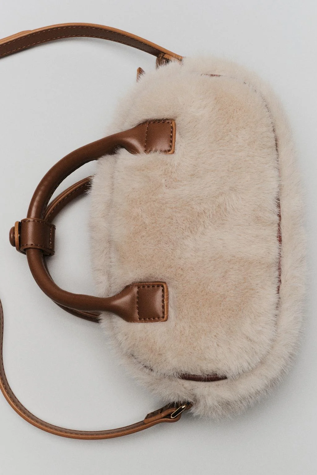 Сумка через плечо Bowling из овчины