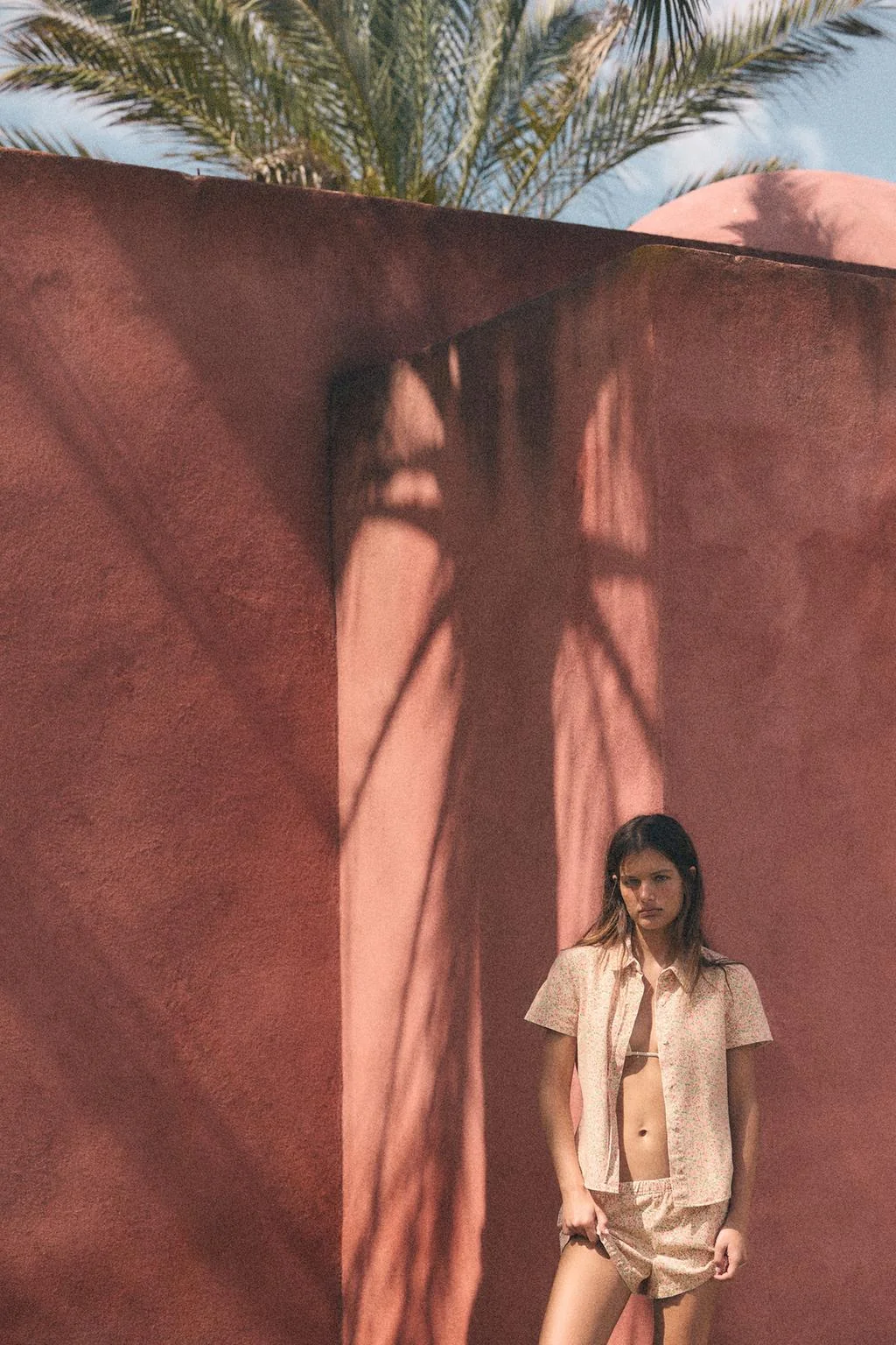 FLORAL SHORT SLEEVE SHIRT