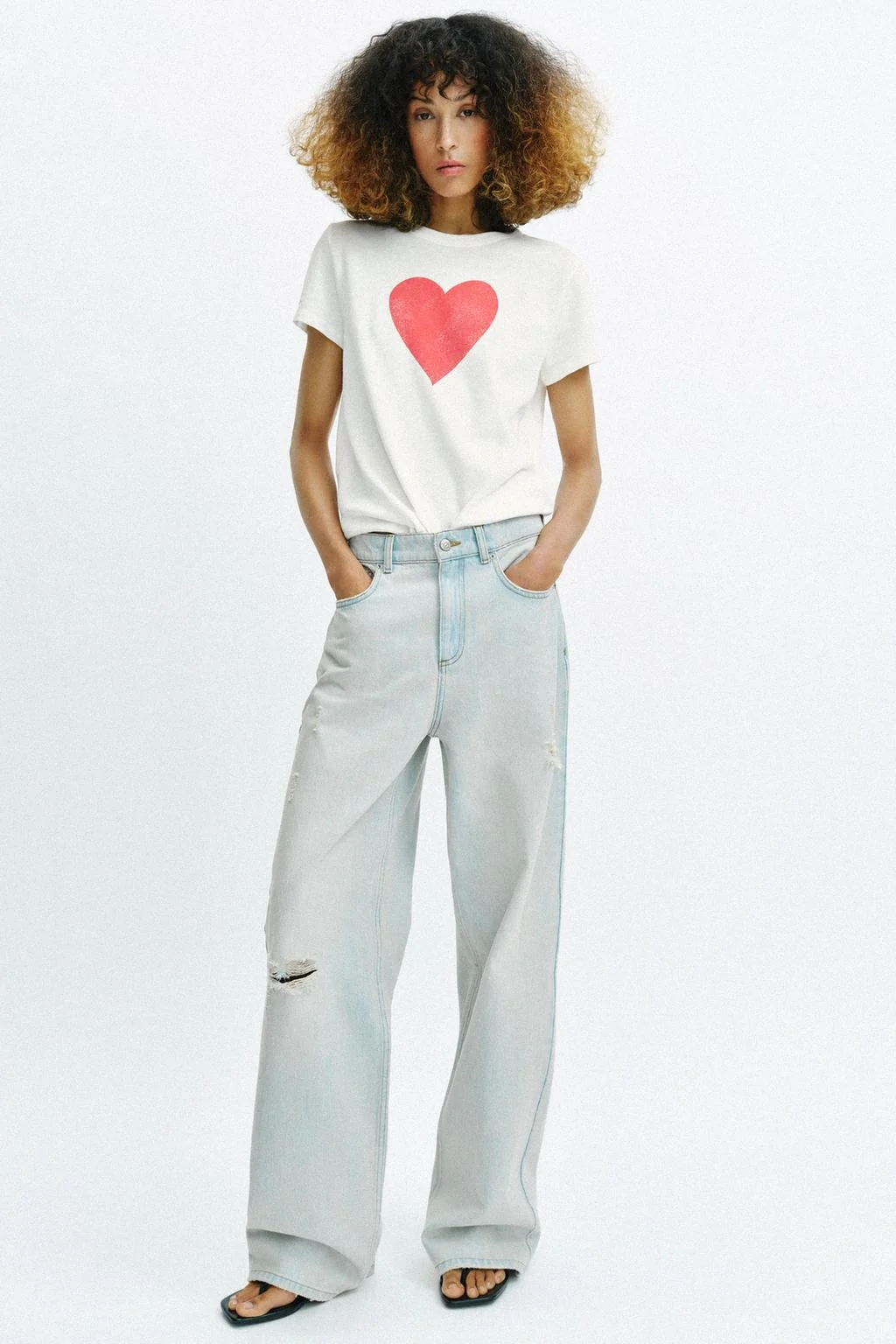 SHORT SLEEVE HEART T-SHIRT
