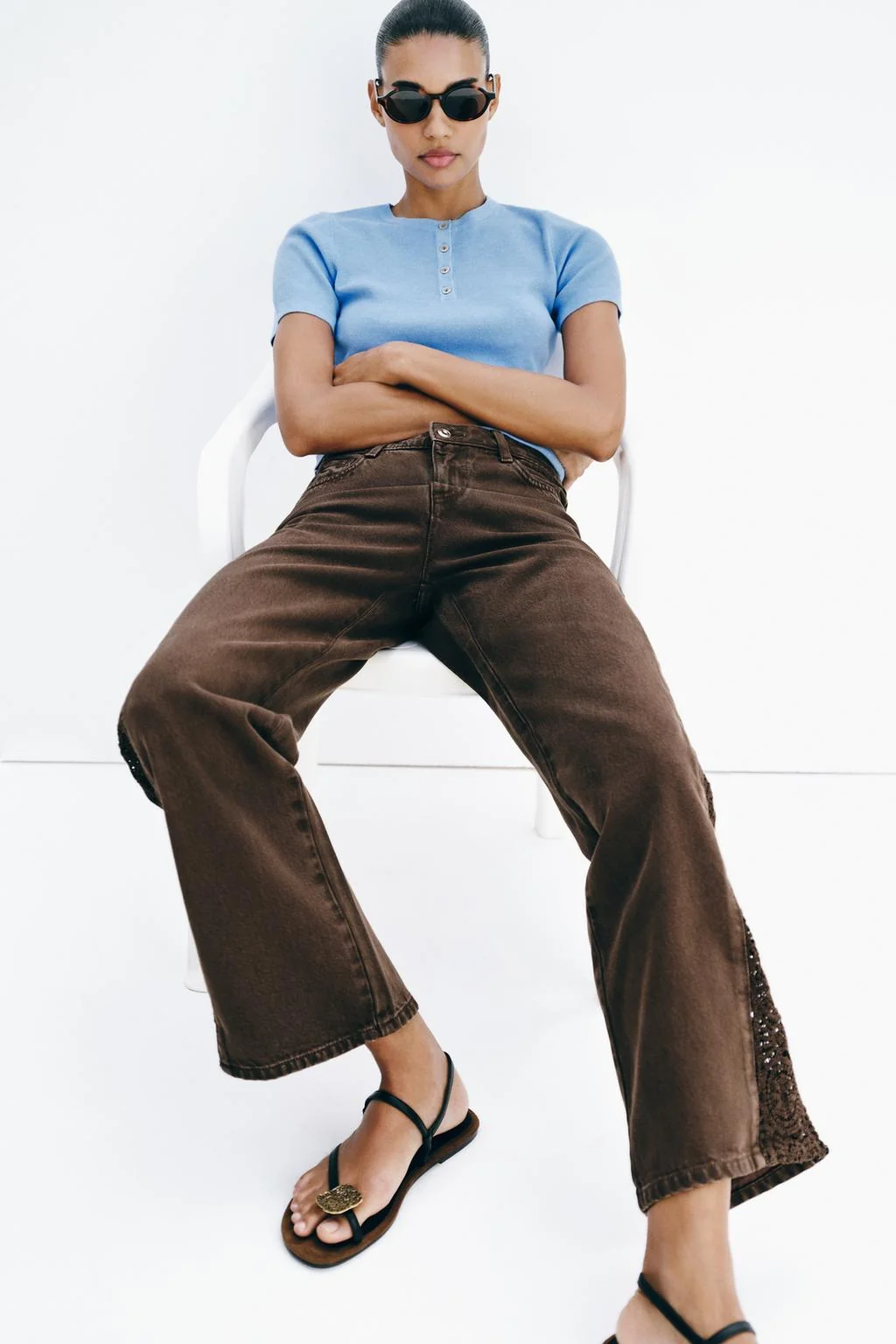 Z1975 LOOSE-FIT MID-WAIST JEANS WITH CROCHET