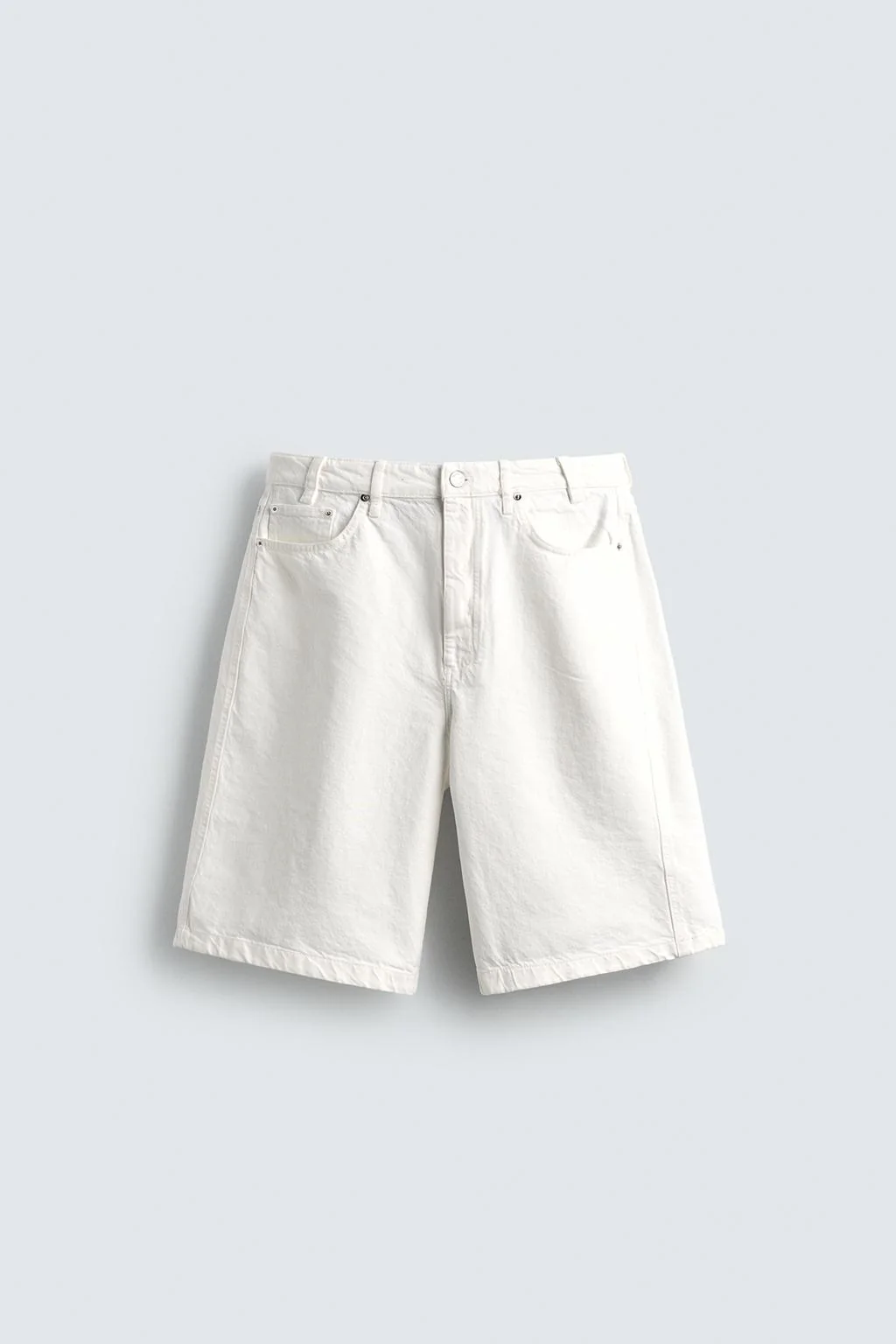 BAGGY FIT BERMUDA SHORTS