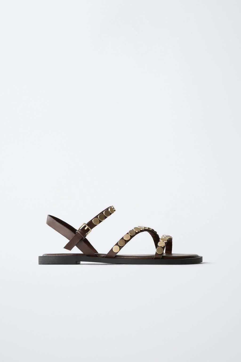 Сандалии с заклёпками — Сандалии