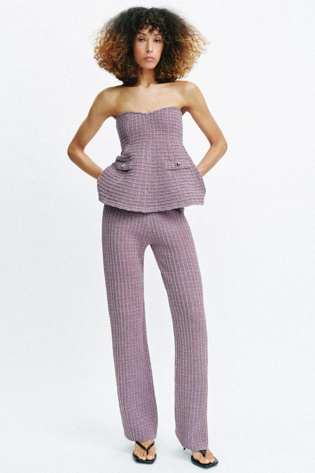 Эластичные текстурированные брюки