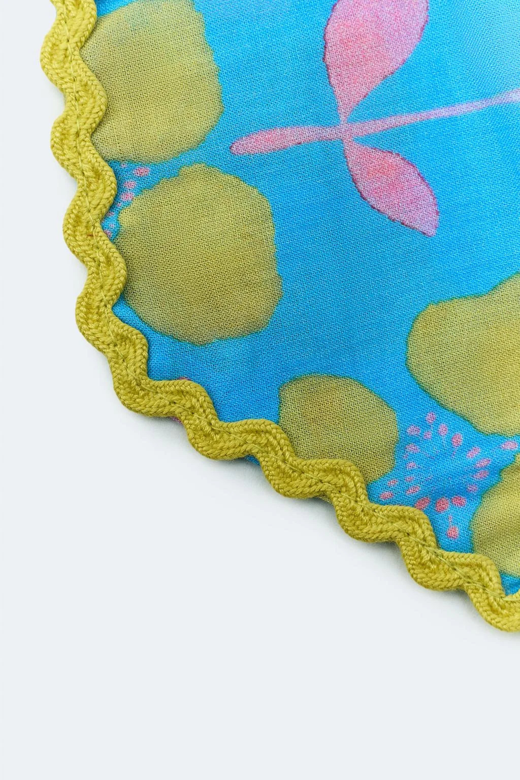 LIMITED EDITION FLORAL BOW SCRUNCHIE