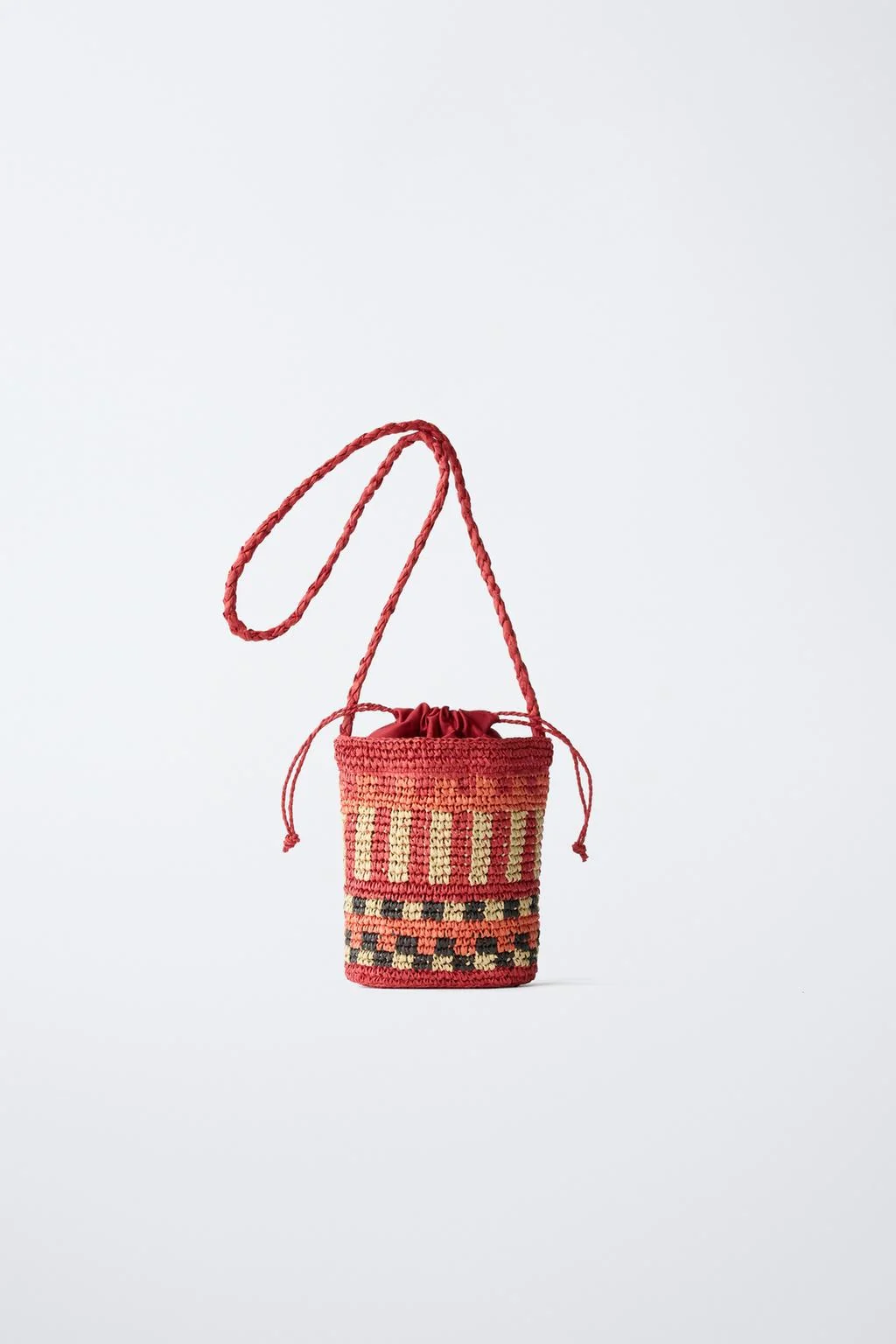 Сумка через плечо из рафии