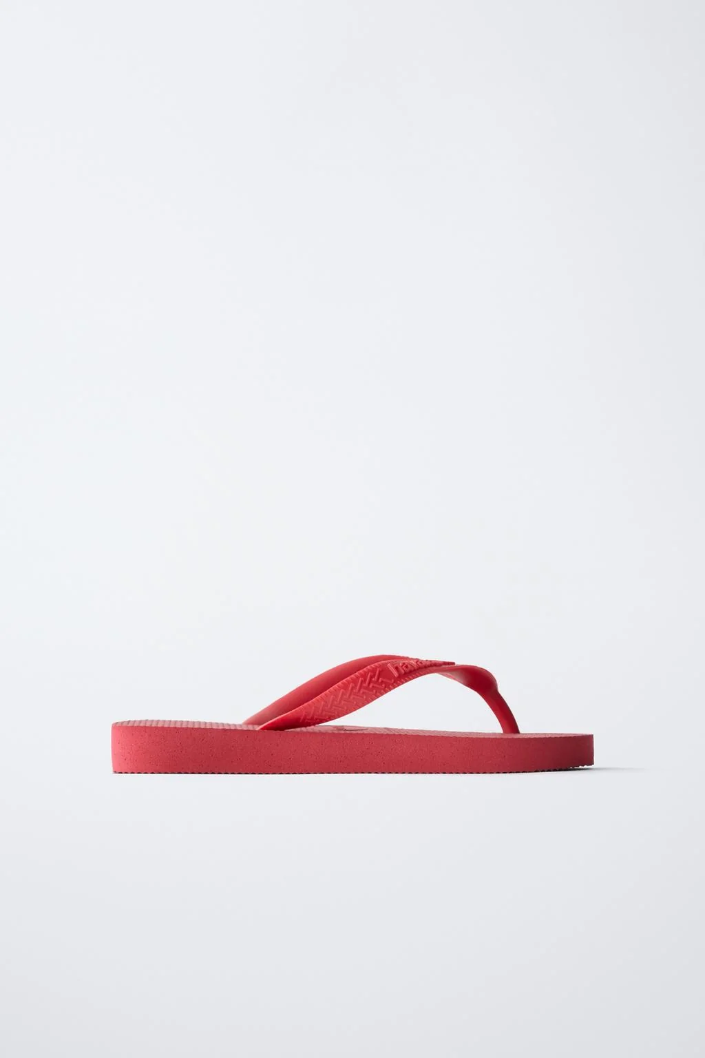 САНДАЛИИ HAVAIANAS ® x ZARA
