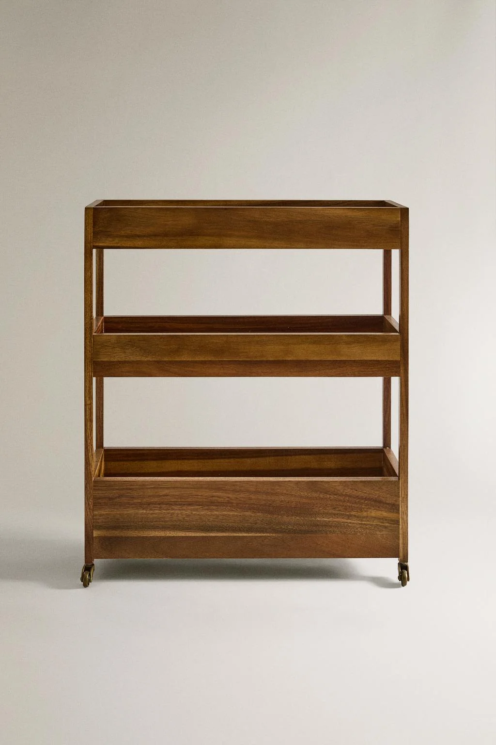 Длинный модуль для хранения — Мебель и зеркала