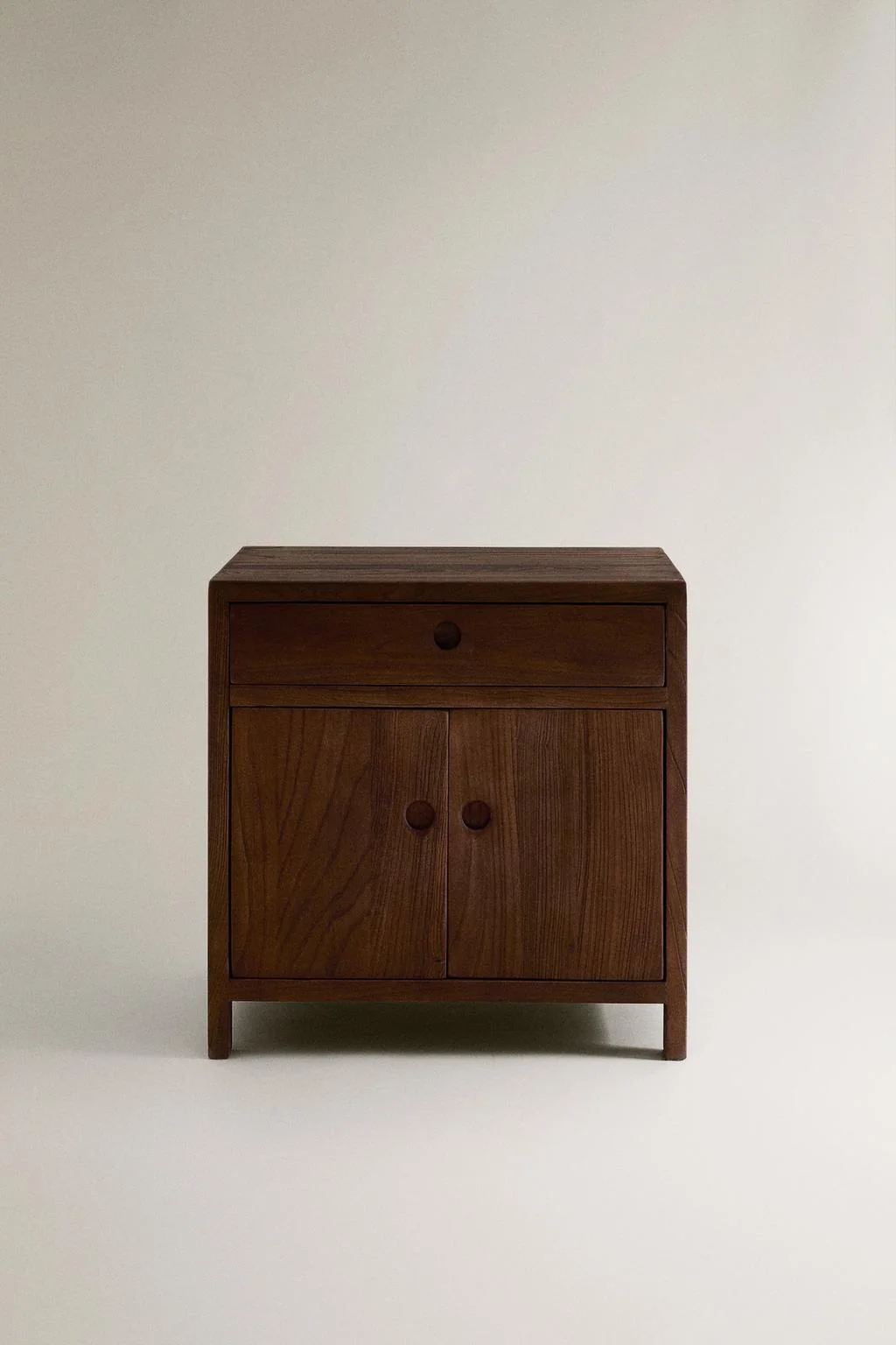 Тумба из вяза — Мебель для спальни