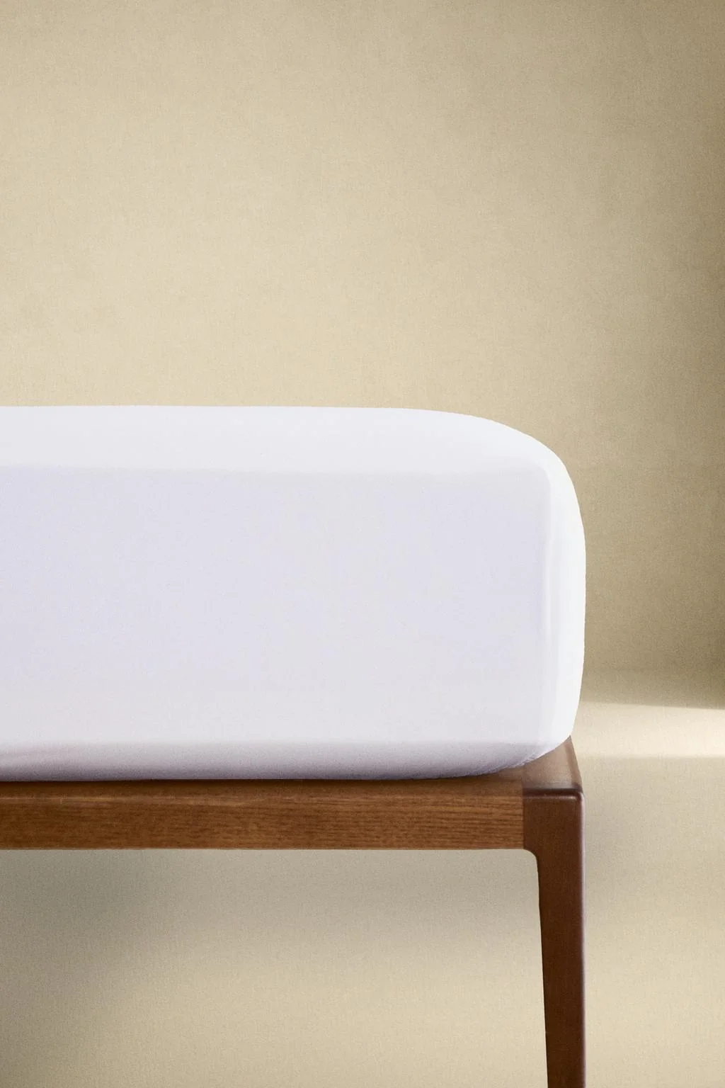 Простыня на резинке из перкаля | 30 см высота (800 нитей) — Простыни на резинке