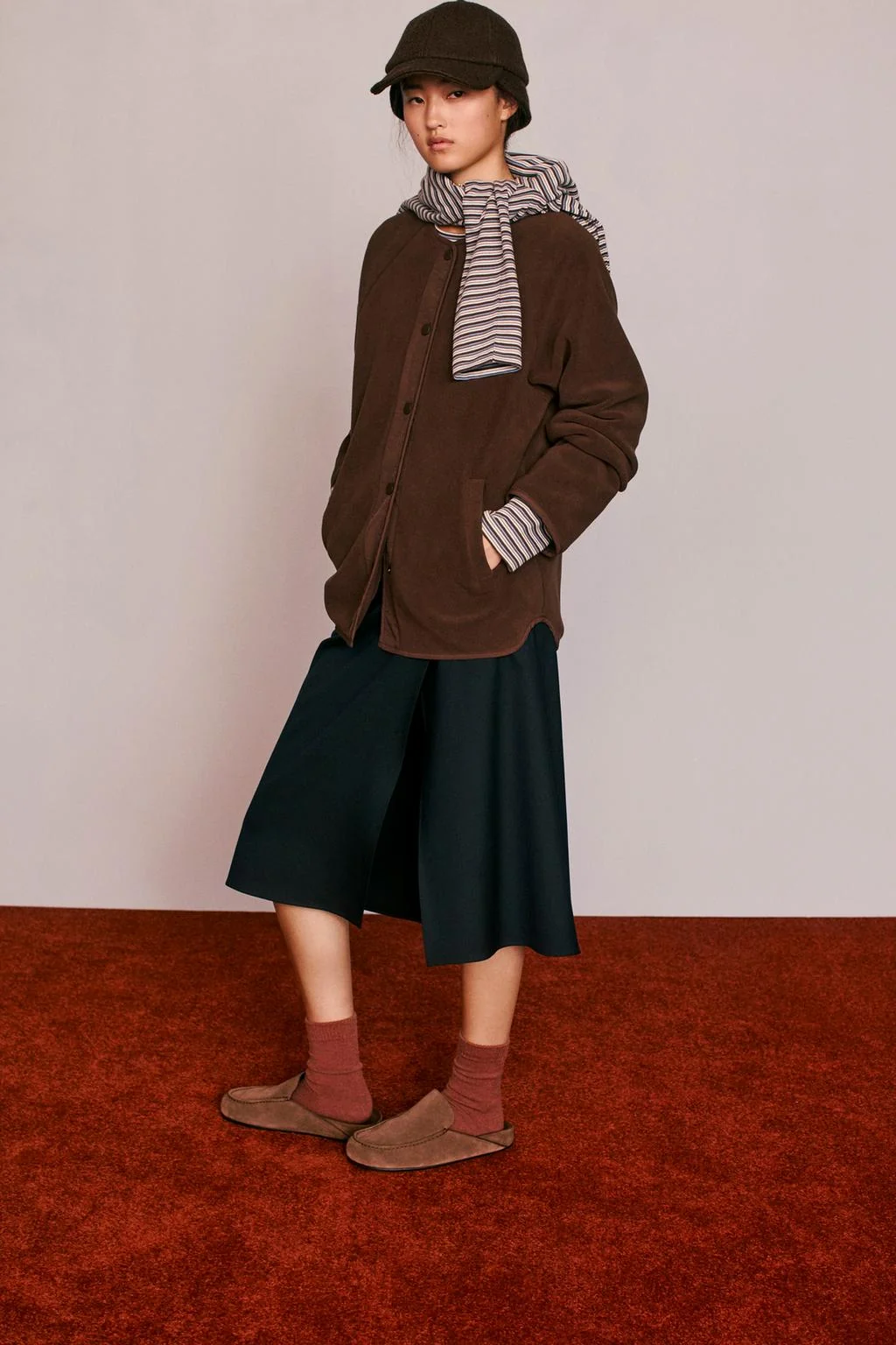 Гладкое двустороннее пальто, создано CARAMEL LONDON X ZARA
