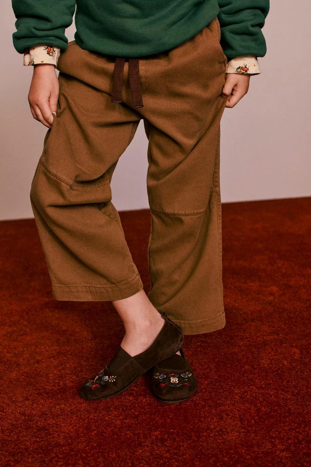 Кожаные балетки с вышивкой, созданные Caramel London x ZARA