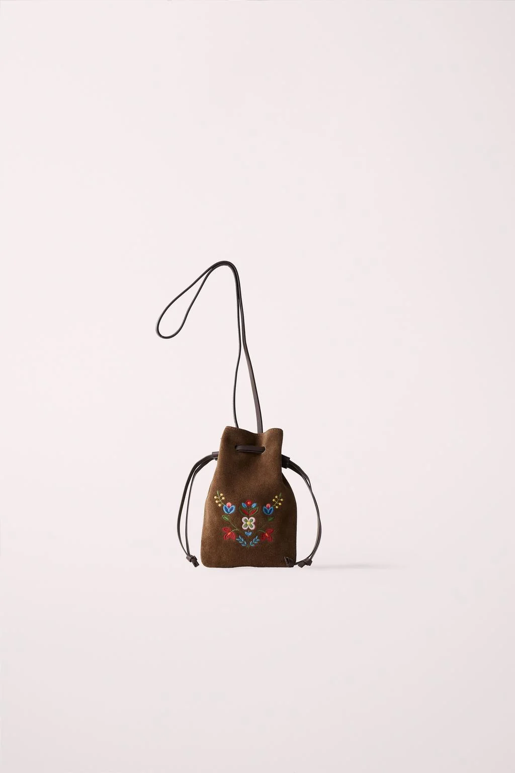 Сумка через плечо из кожи с вышивкой Created by Caramel London x Zara