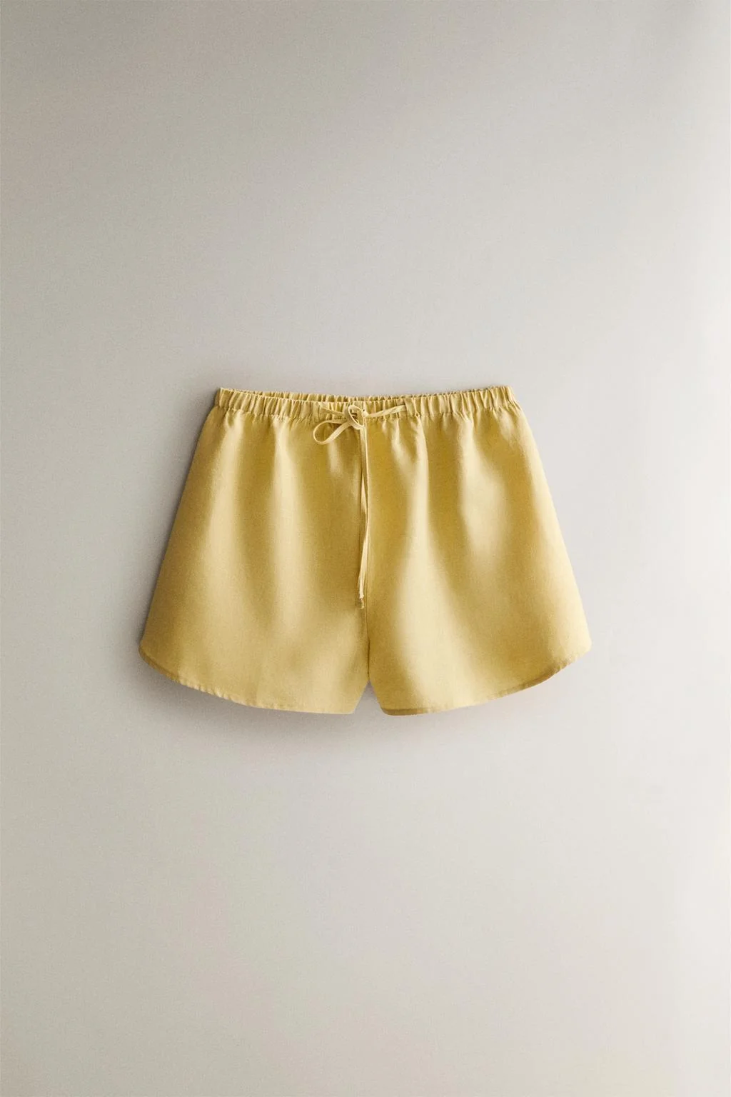 Льняные шорты