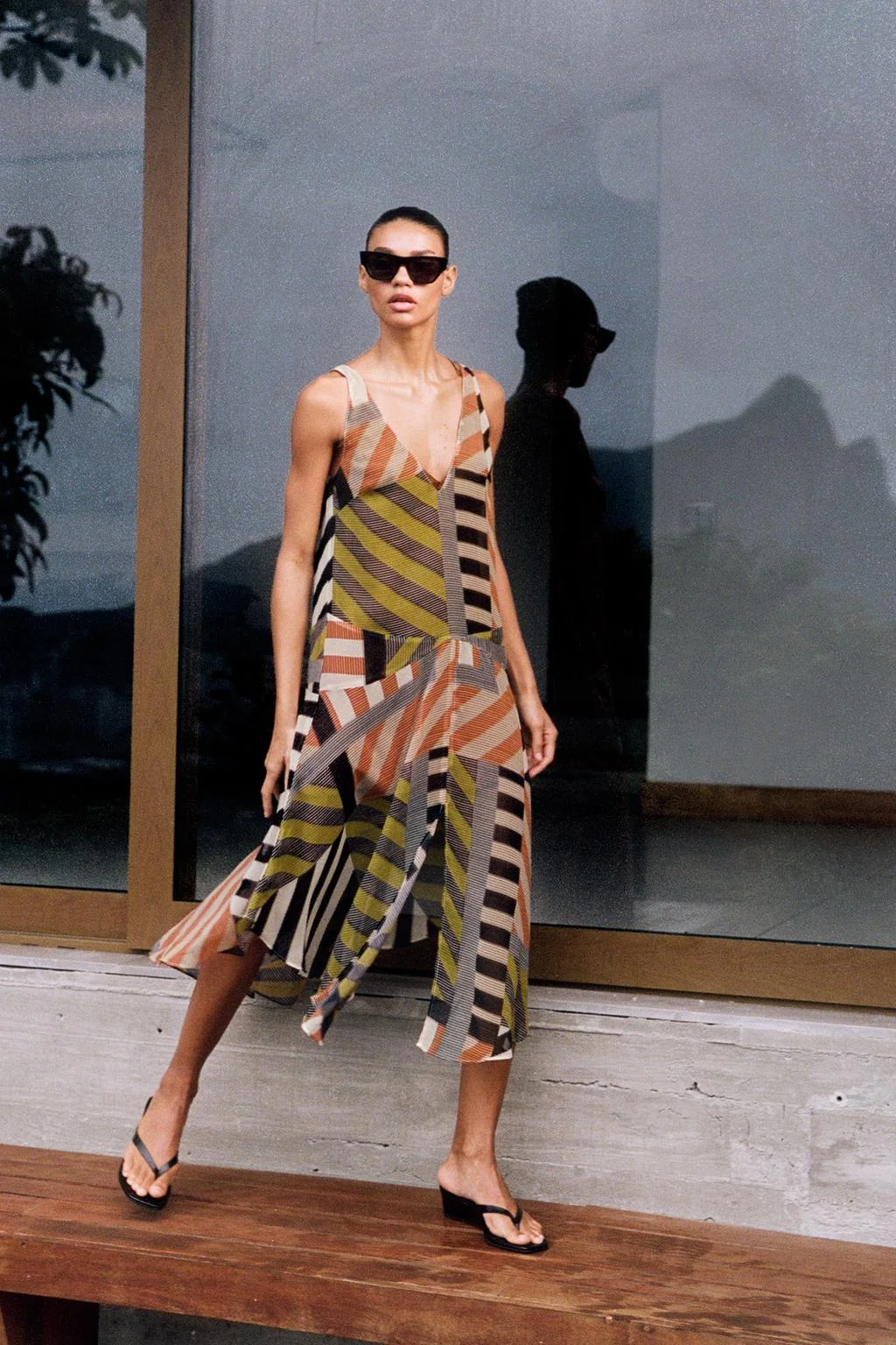 Платье с печатным лоскутным узором