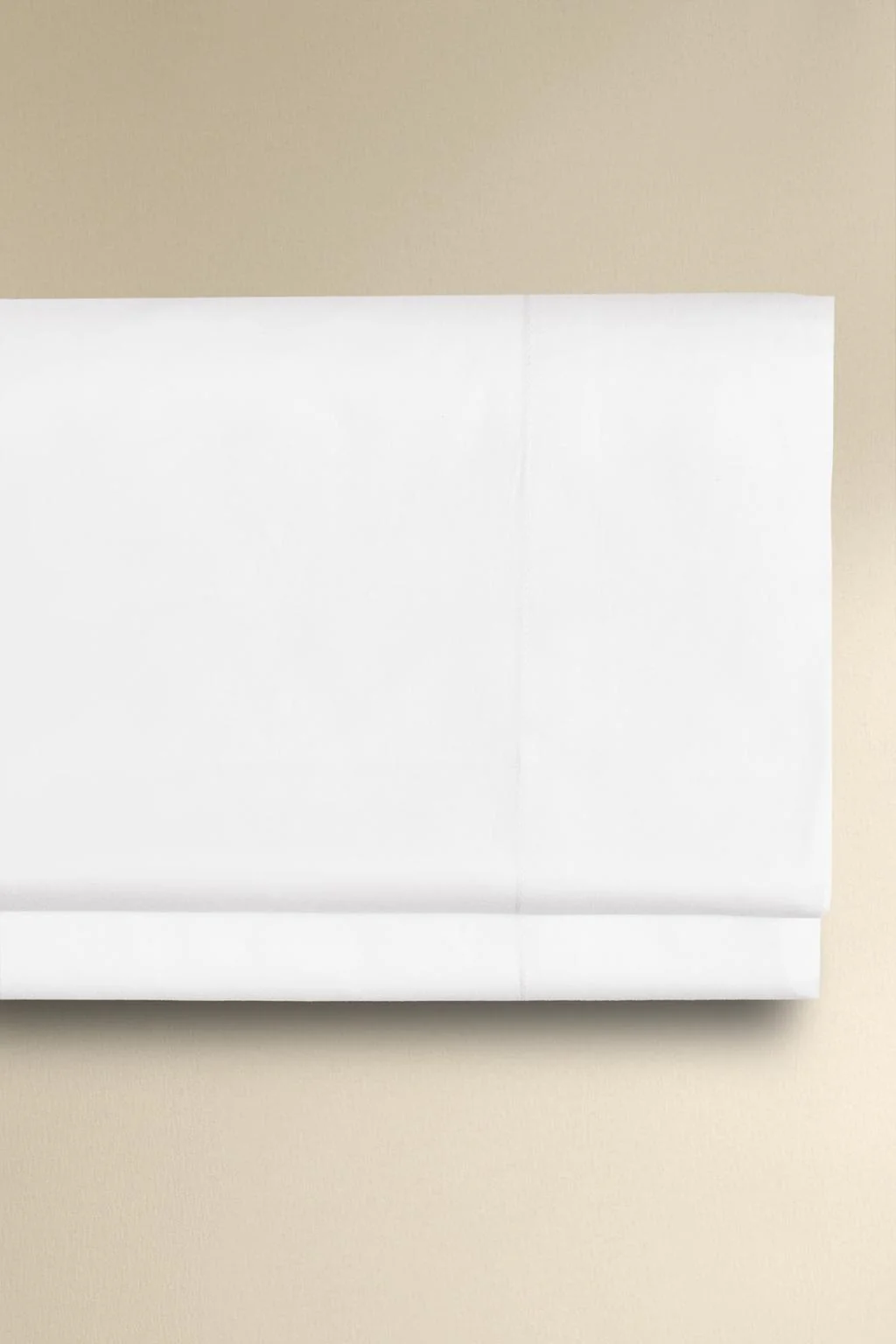 Плотная сатиновая простыня (300 нитей)