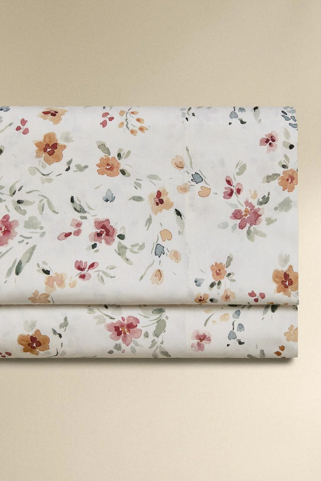 Хлопковая перкалевая простыня с цветочным принтом (200 нитей)