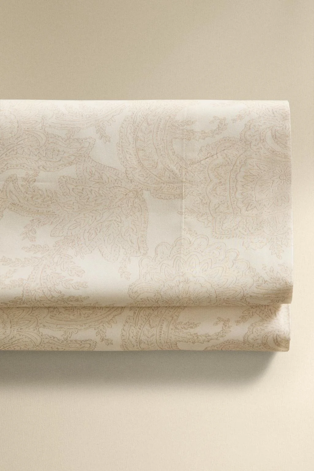 Сатиновый плоский простынь с принтом пейсли — Простыни