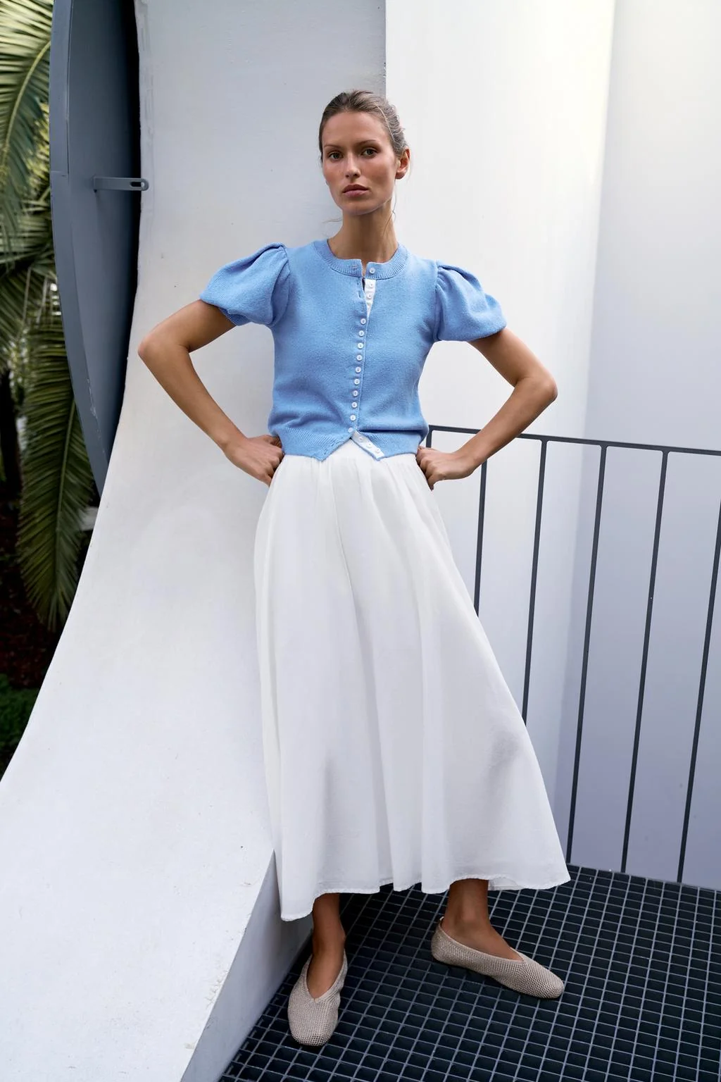 Короткий кардиган с пышными рукавами — Кардиганы