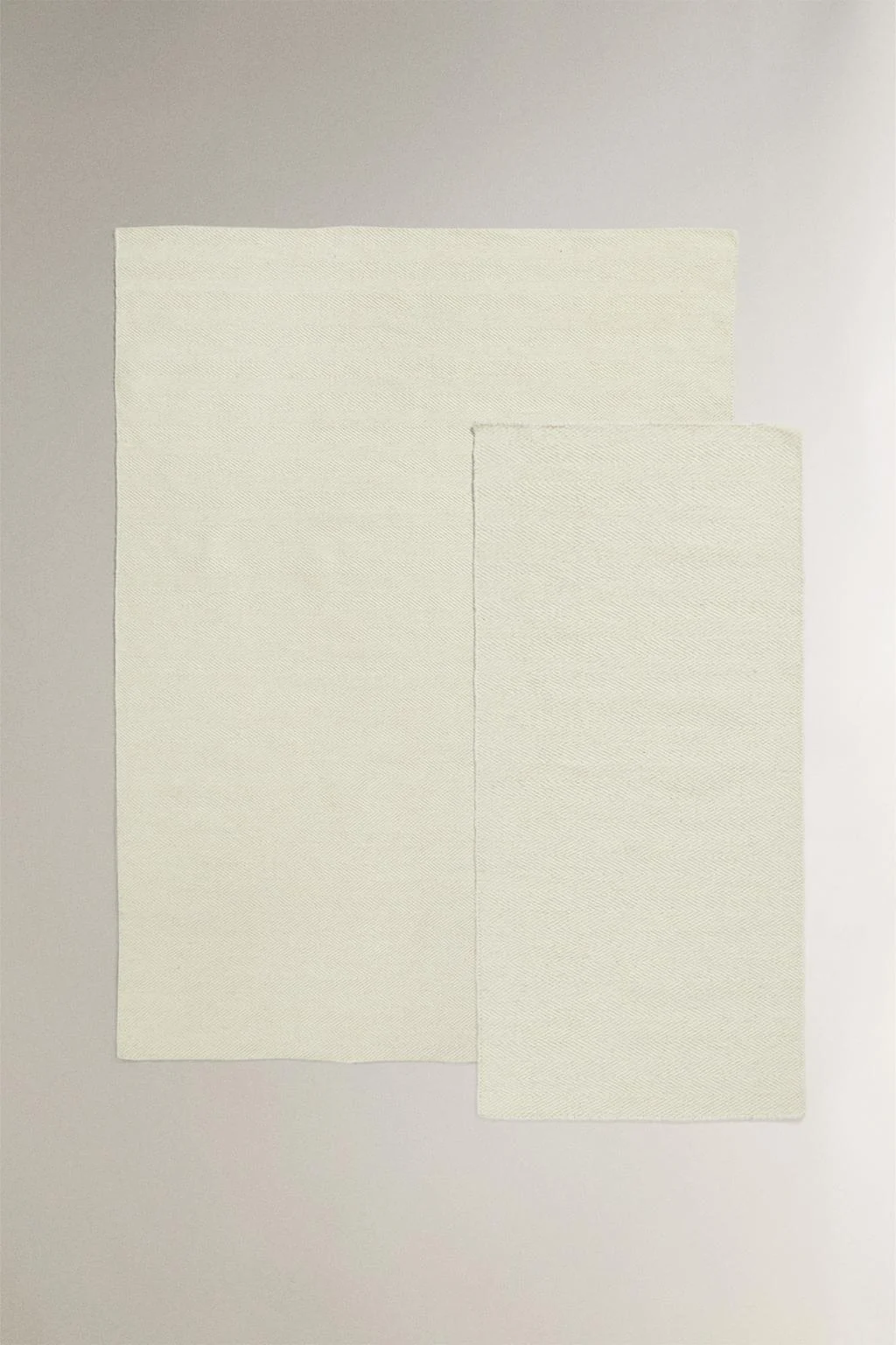 Шерстяной ковёр в ёлочку — Ковровые дорожки