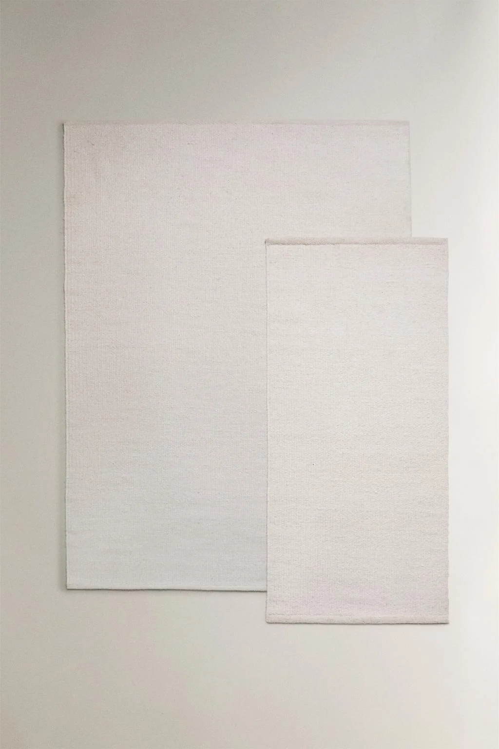 Светлый шерстяной ковер — Ковры