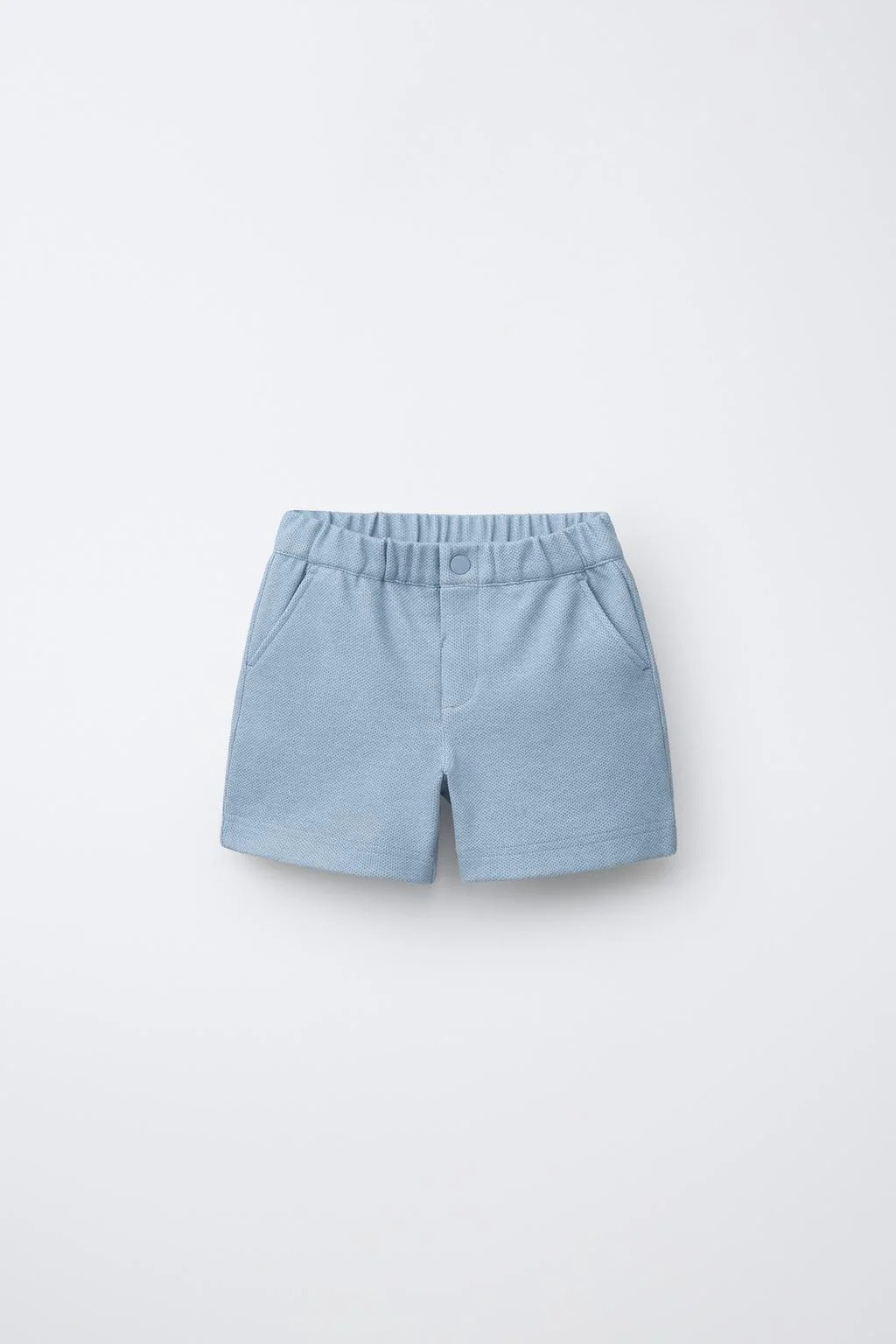 Комфортные шорты-бермуды