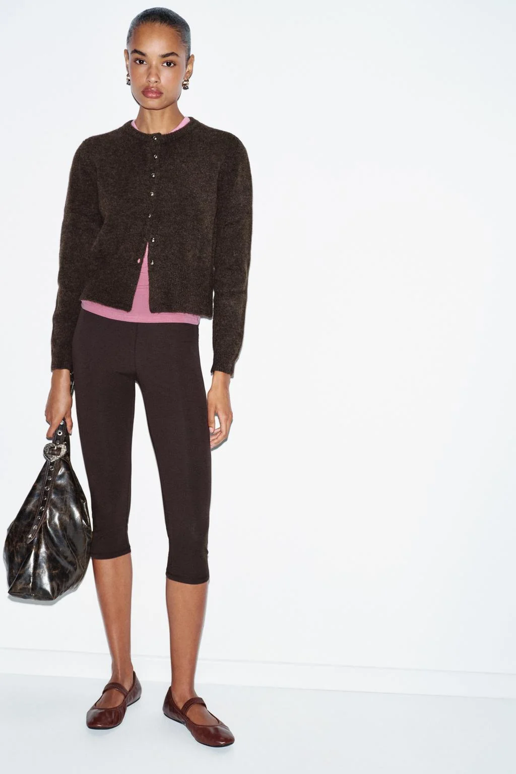 Кардиган с шариковыми пуговицами