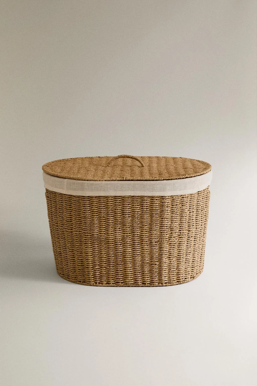 Сундук для белья с крышкой — Корзины