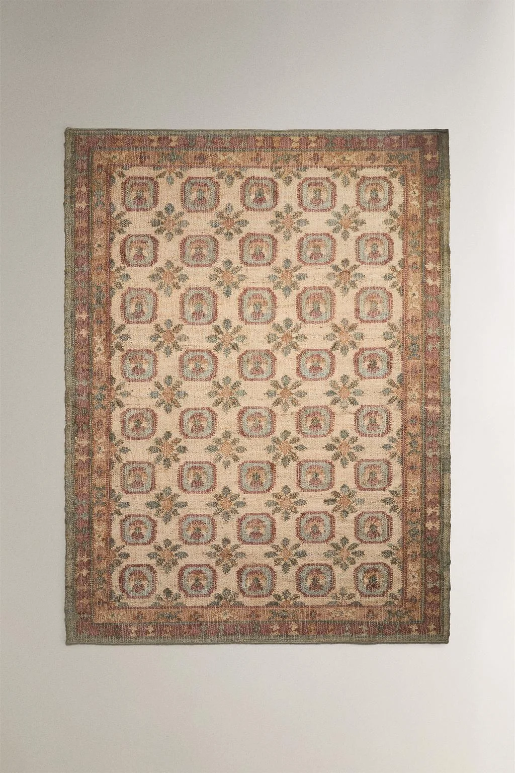 Ковер из джута с винтажным дизайном — Ковры