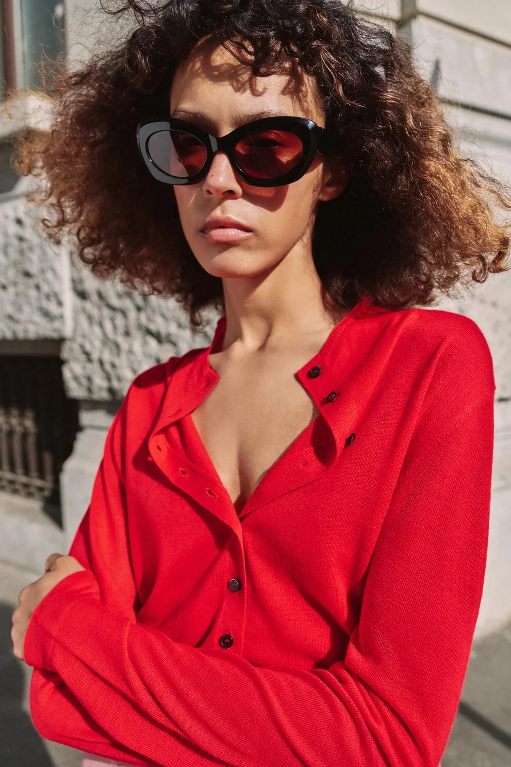 Тонкий трикотажный кардиган