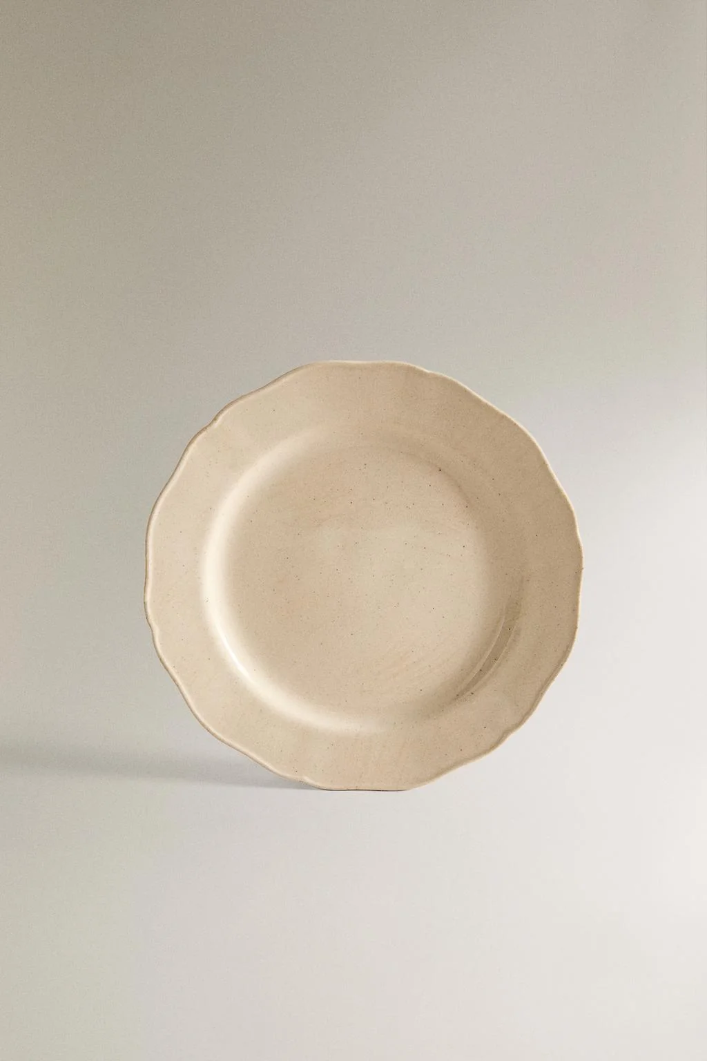 Десертная тарелка из каменной керамики