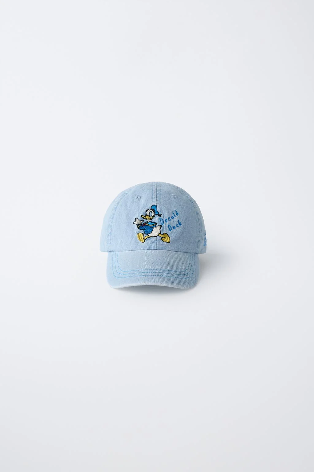 Колпак с дональдом даком © disney