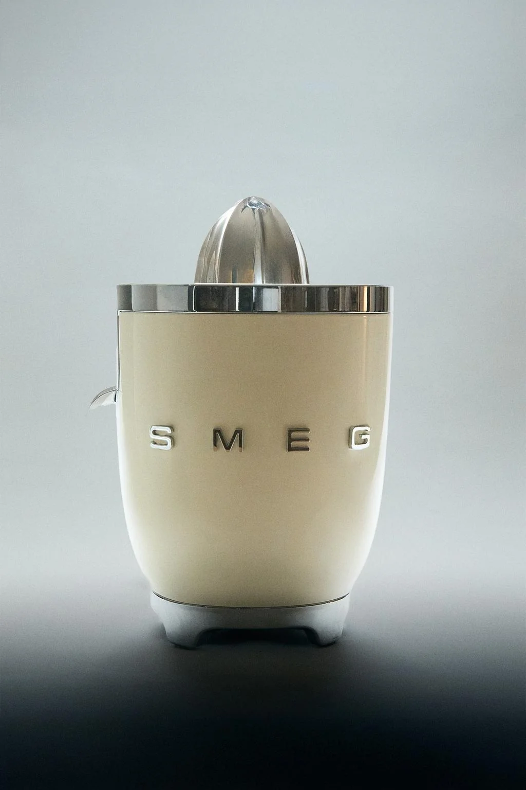 Соковыжималка Smeg