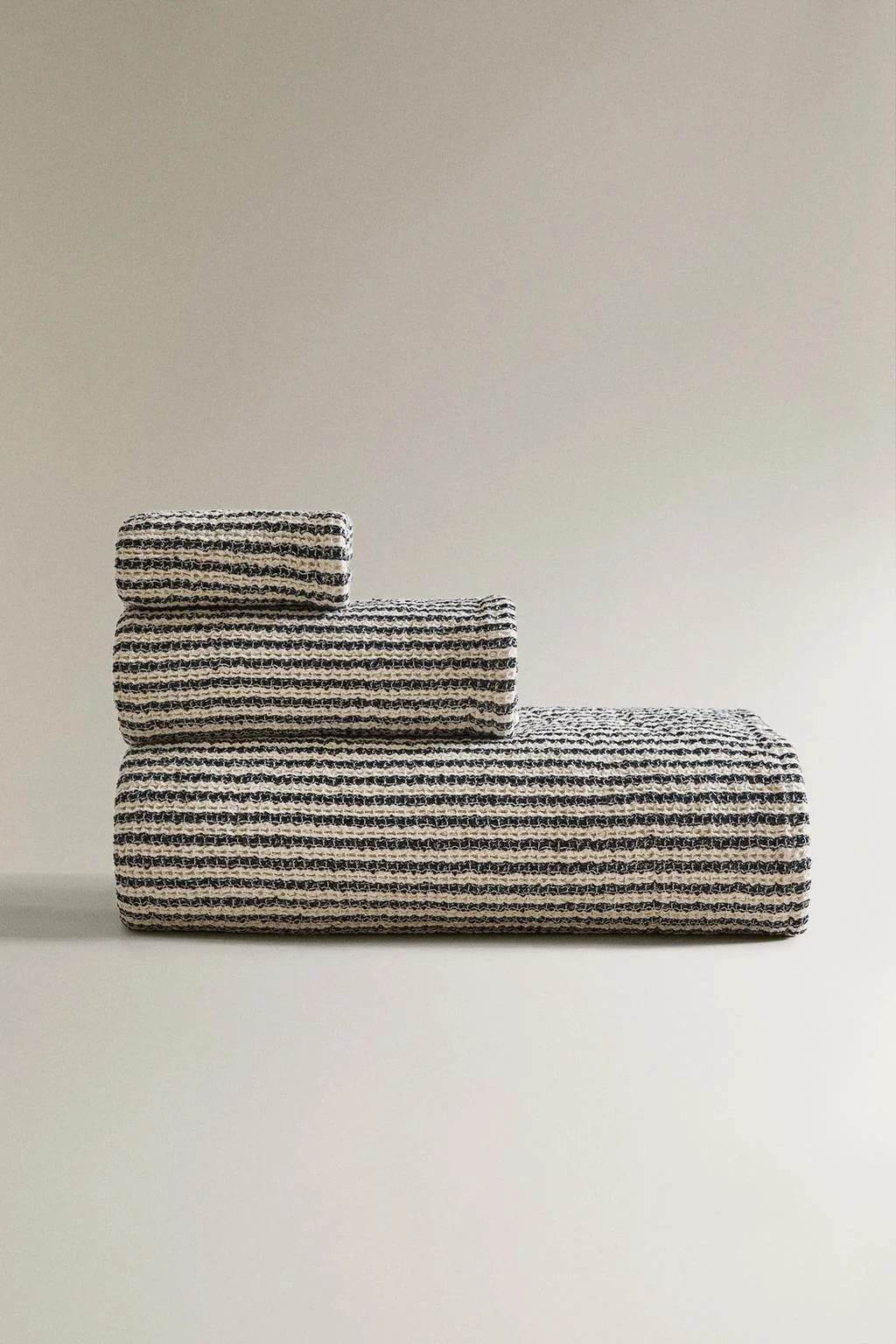 Полотенце для ванной вафельное цветное