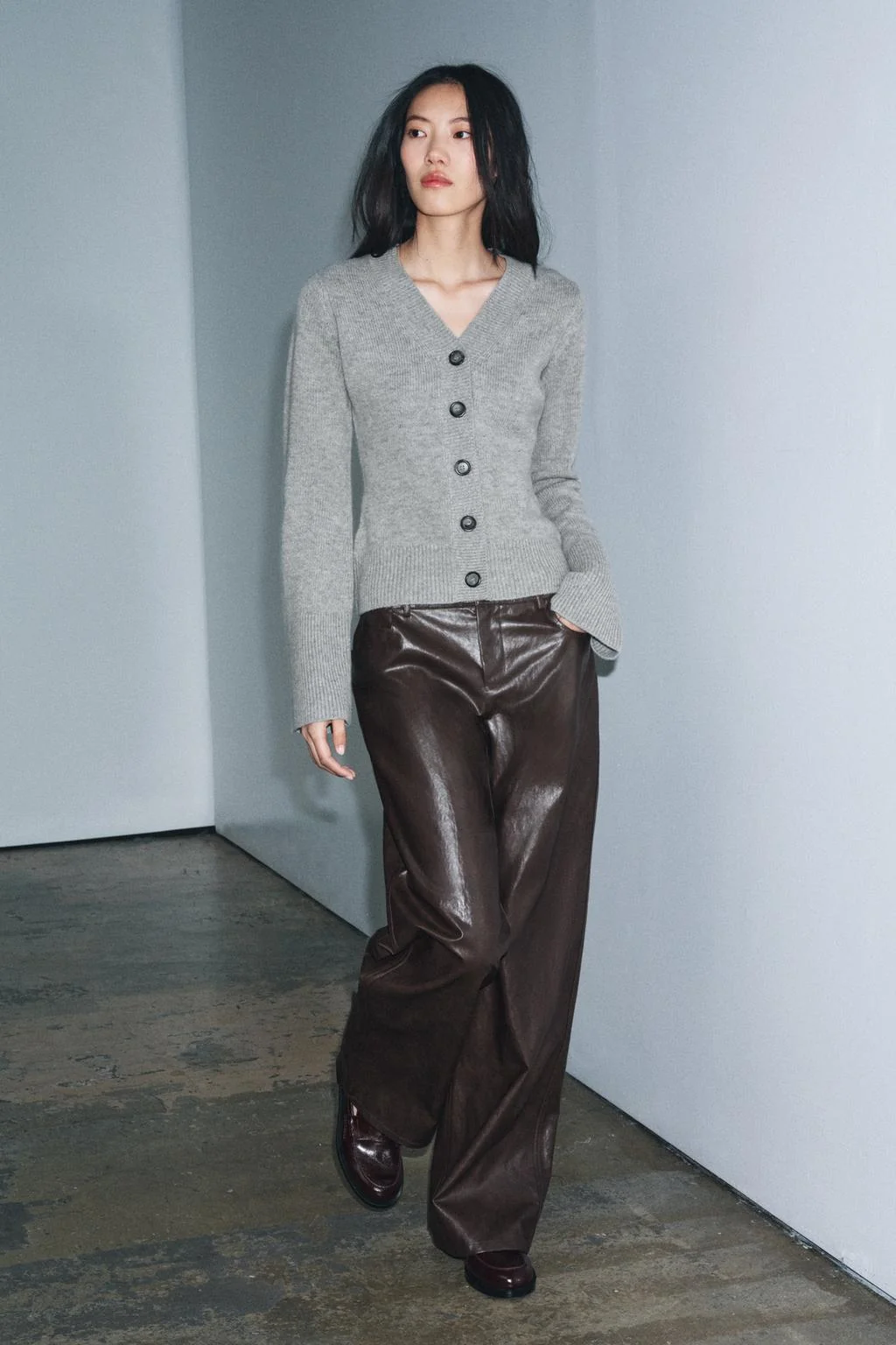 Приталенная куртка из 100% шерсти