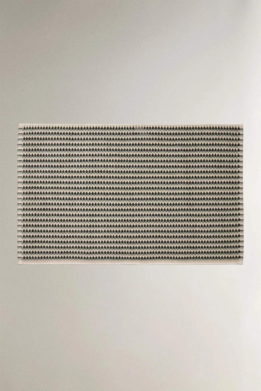 Геометрический ворсистый коврик для ванной — Коврики для ванной