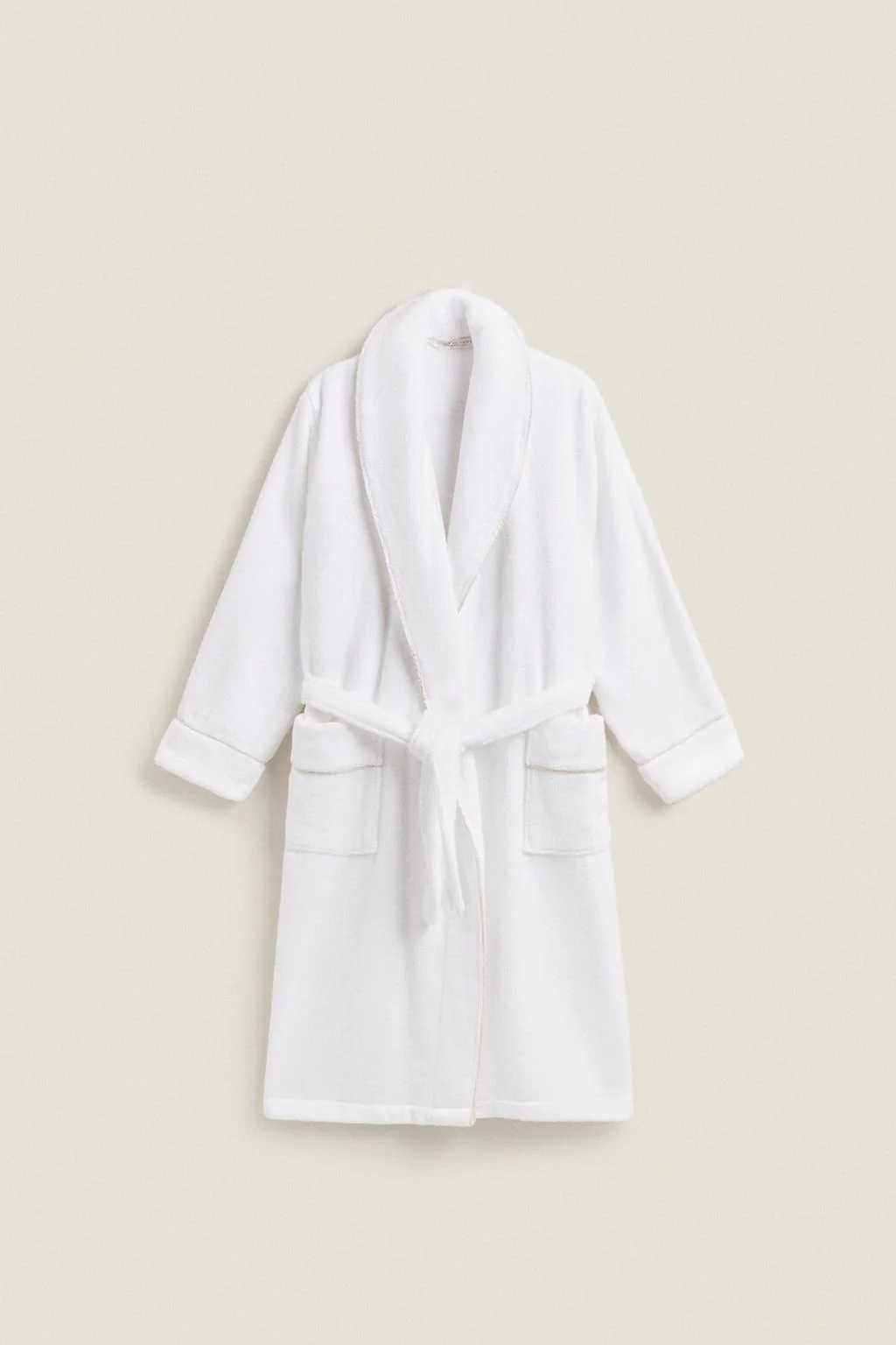 Халат для ванной с окантовкой (400 г/м²) — Плащи и тапочки для ванной