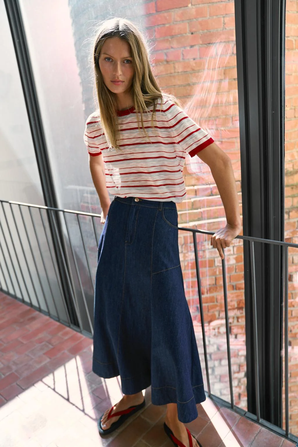 Короткорукавный полосатый трикотажный топ