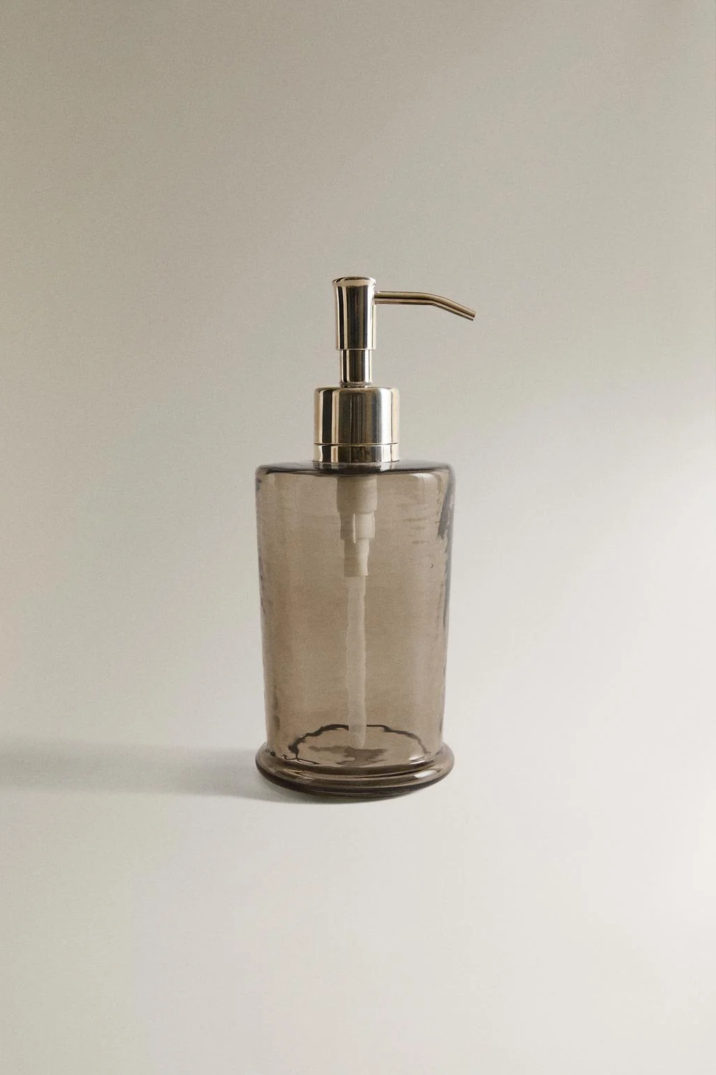 Дозатор для мыла из дымчатого текстурированного стекла